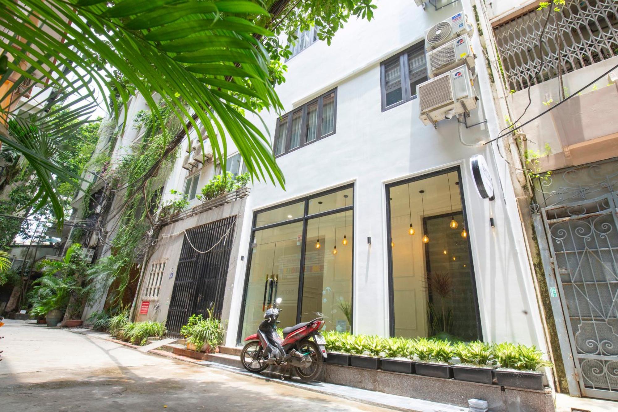 Sumitomo 17 Apartment -Lane 535 Kim Ma Street ハノイ市 エクステリア 写真