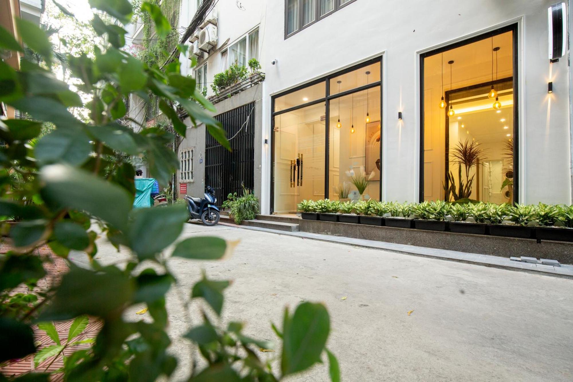 Sumitomo 17 Apartment -Lane 535 Kim Ma Street ハノイ市 エクステリア 写真