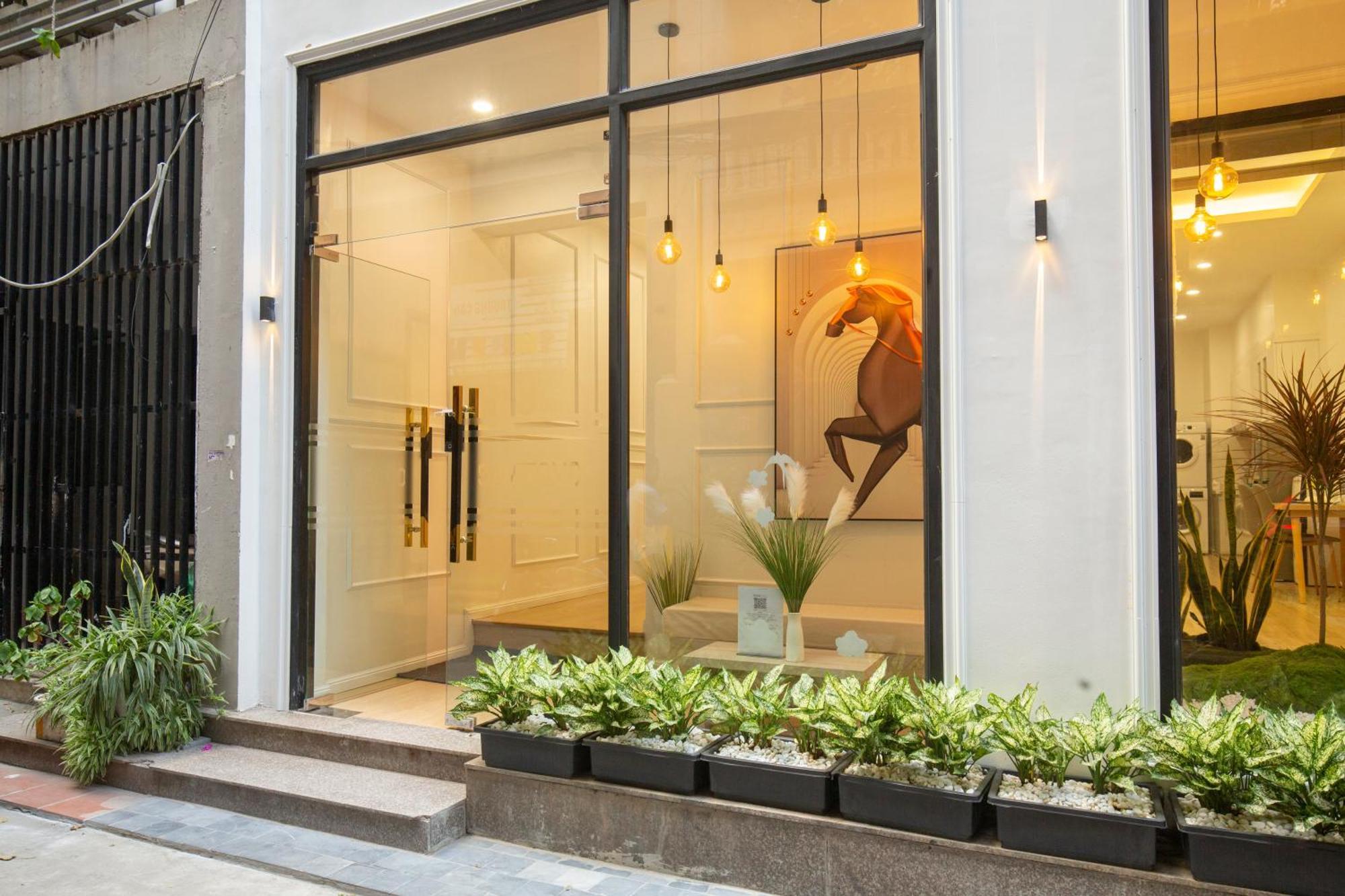 Sumitomo 17 Apartment -Lane 535 Kim Ma Street ハノイ市 エクステリア 写真